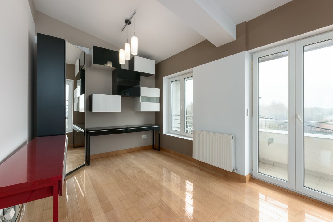 Bucurestii Noi , Apartament elegant, 2 camere in vila, 61mp