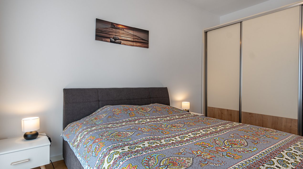 2 camere Aviatiei - loc de parcare subteran - prima inchiriere