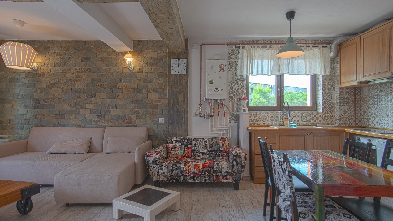 Alunisului - 2 camere - zona case-vile - fara comision !
