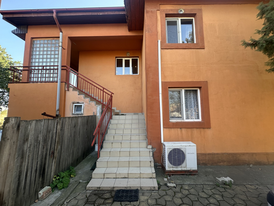 PANTELIMON APARTAMENT IN VILA 1E+M 230 MP TOTAL, CURTE 516 MP!