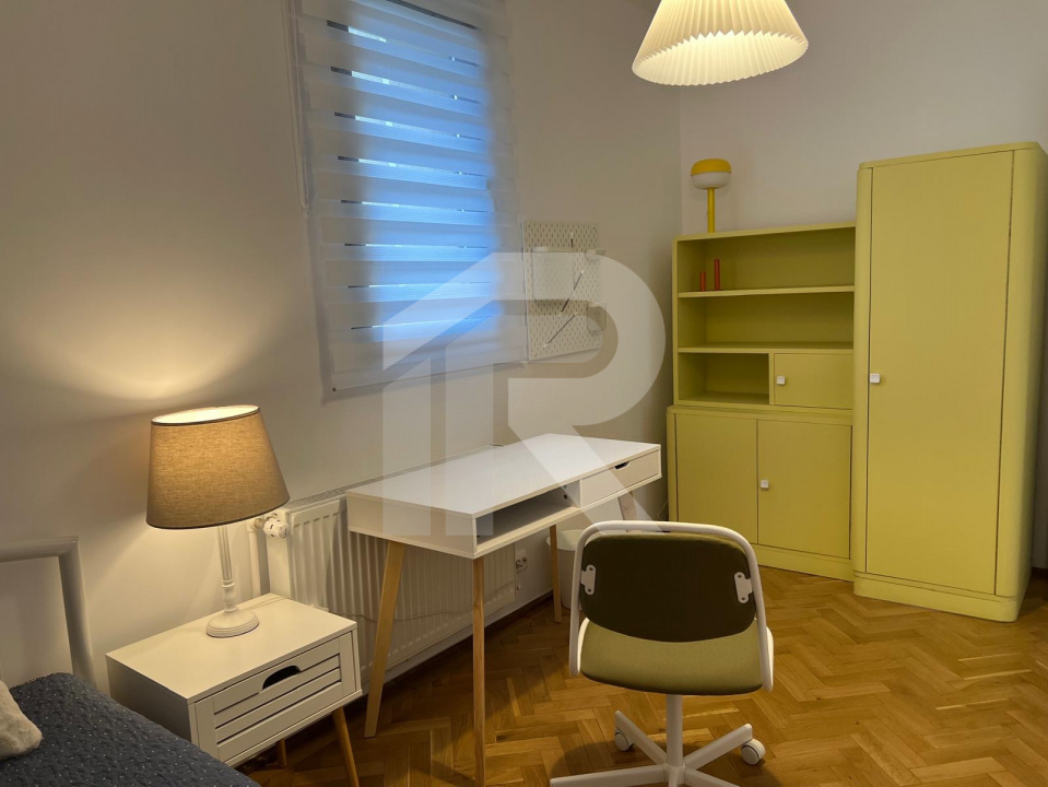 Inchiriere 3 camere Vatra Luminoasa