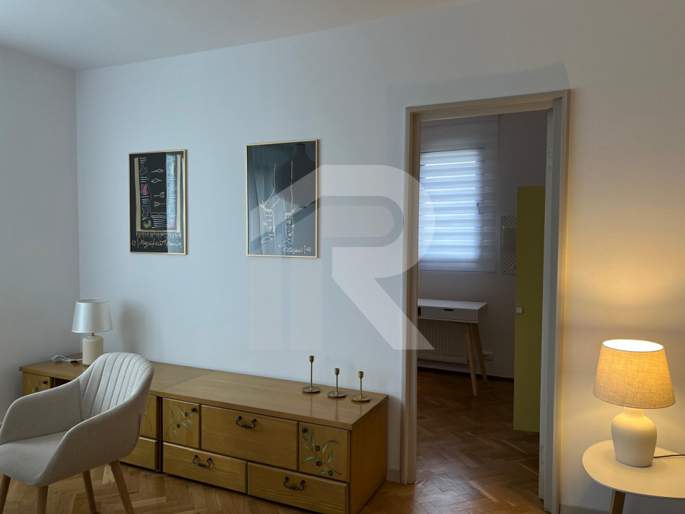 Inchiriere 3 camere Vatra Luminoasa