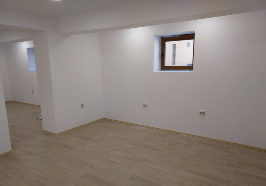 SUPER OCAZIE SE VINDE APARTAMENT DE 3 CAMERE IN ZONA COTROCENI