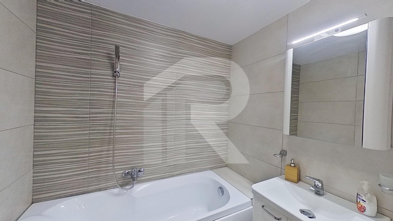 Apartament 3 camere, semidecomandat, lângă Auchan Vitan, 60 mp