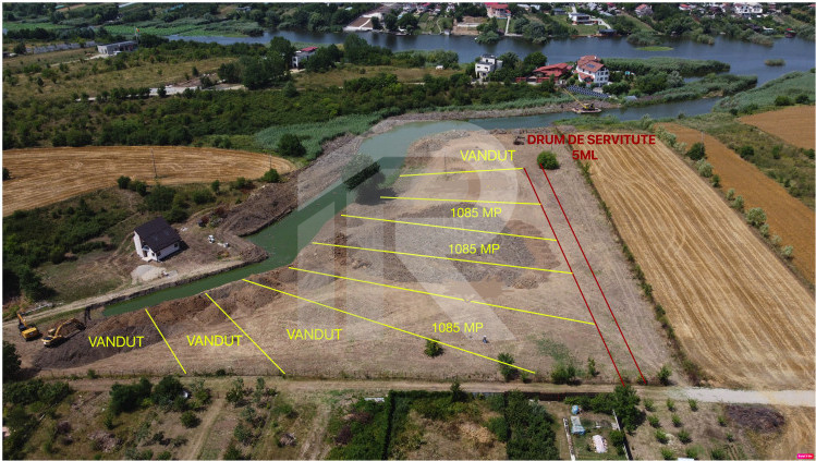 Acesta este momentul tău de a investi într-un loc de poveste pe malul lacului 