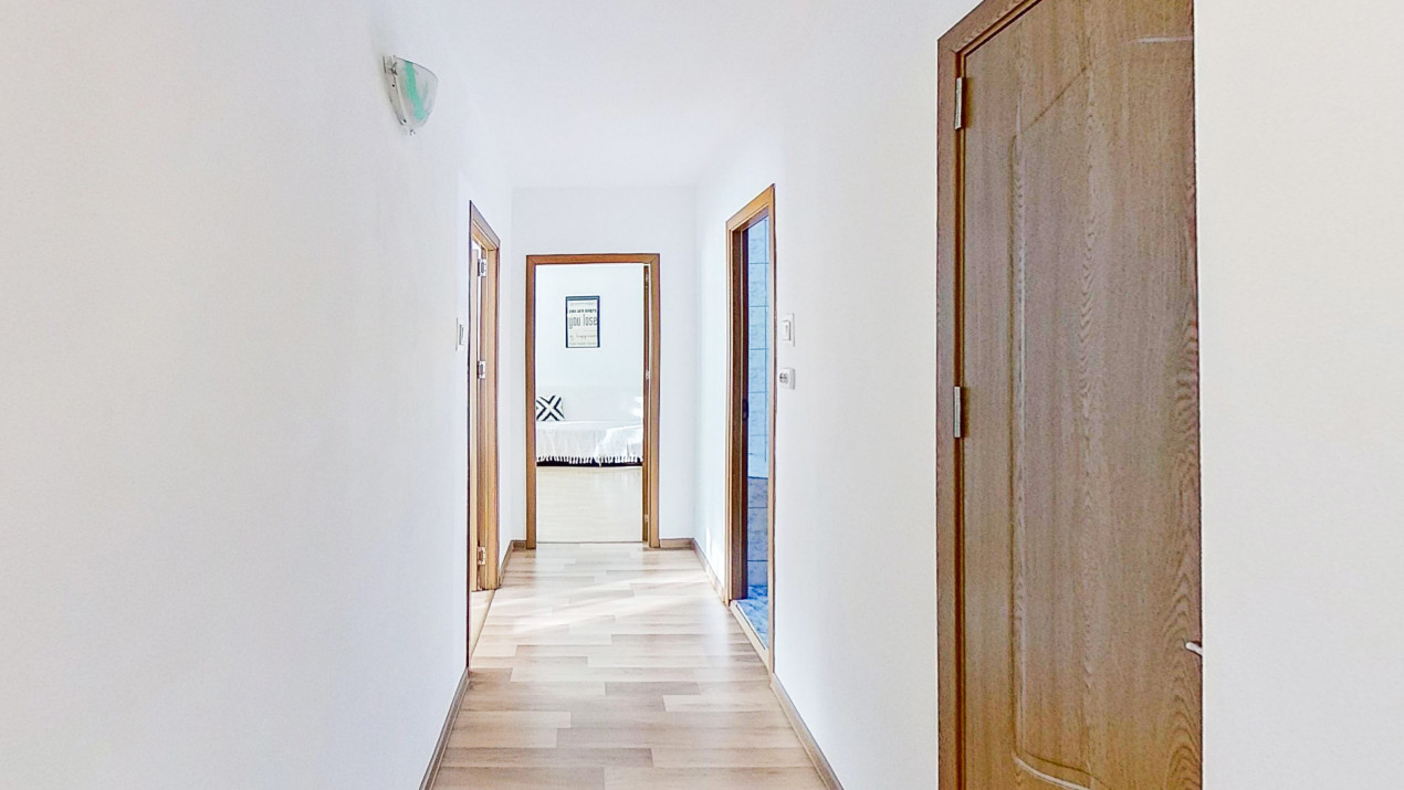 Apartament luminos, la doar 2 minute de metrou Dristor