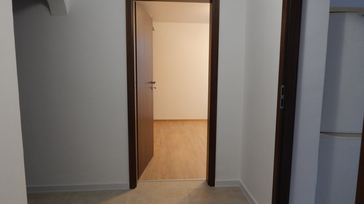 apartament renovat 3 camere  renovat Drumul Taberei