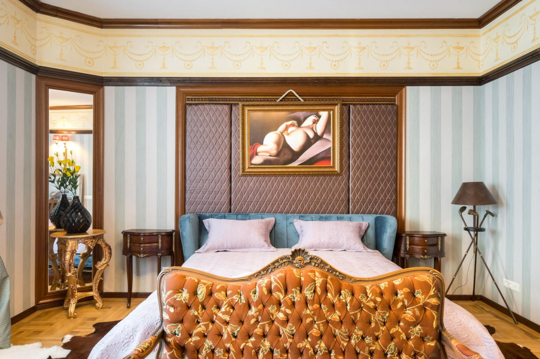 ARMENEASCA, APARTAMENT LUX-190 MP!