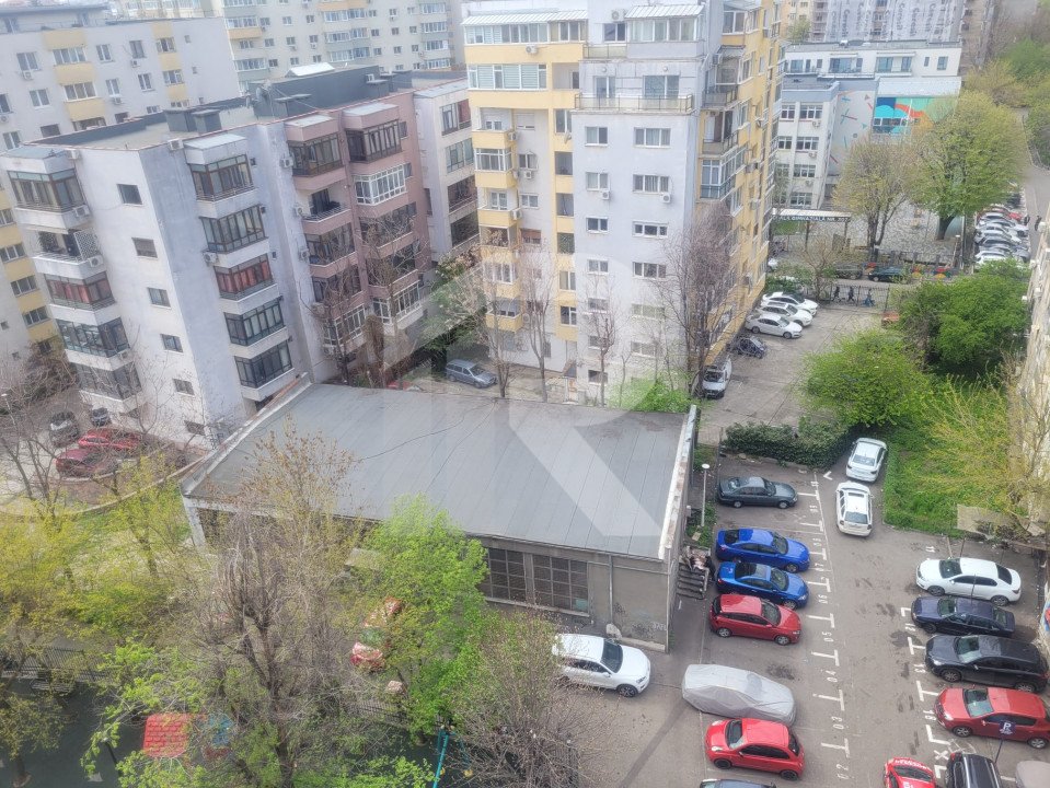 Apartament decomandat 3 camere Obor, 90 mp, etaj 9/11, la 2 min de metrou