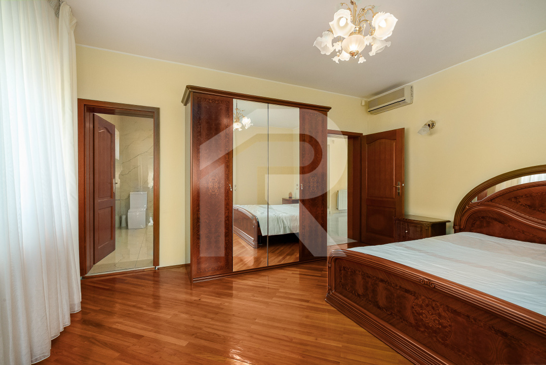 Drumul Taberei - Valea Oltului, casa 9 camere, lot 1158 mp