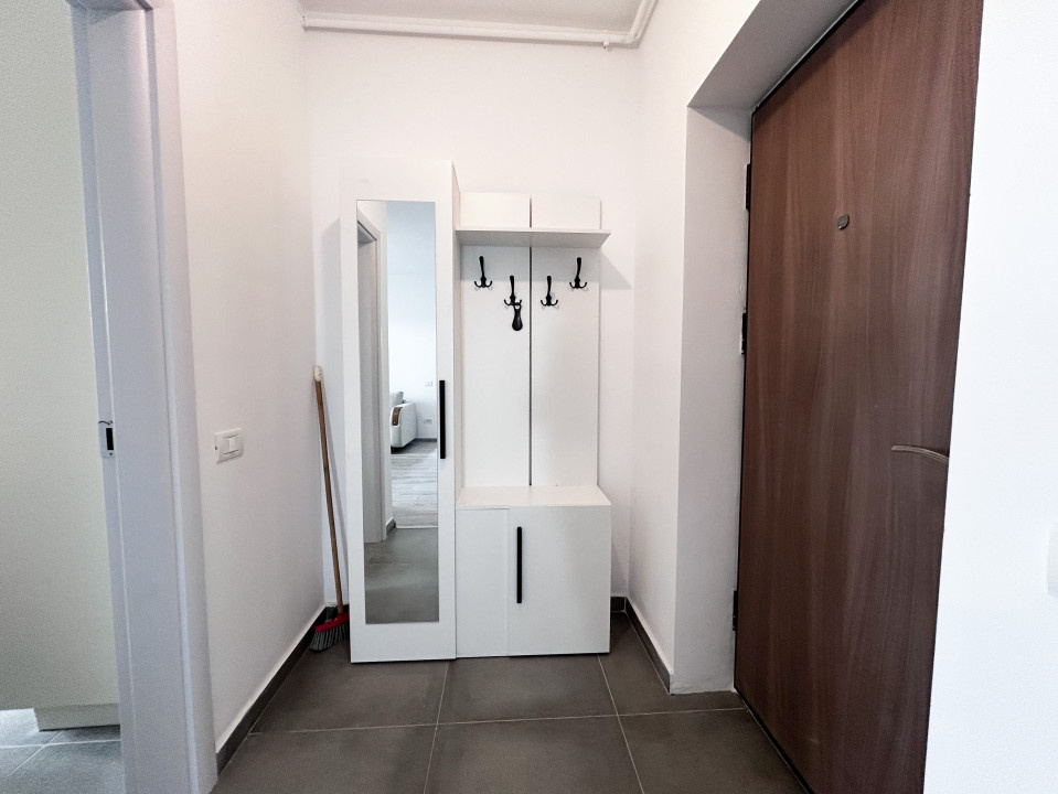 SUPERB: 50mp + curte privata 60mp, bloc 2023