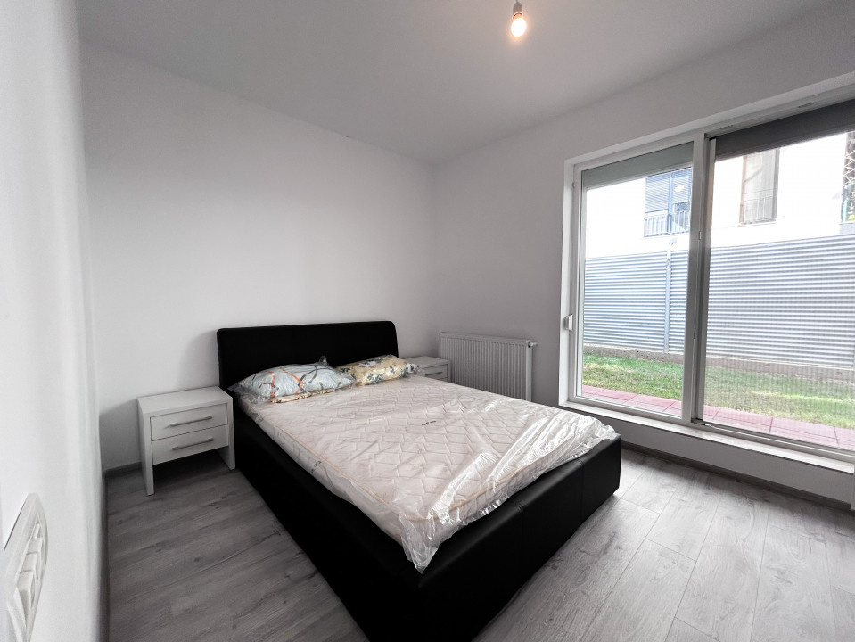 SUPERB: 50mp + curte privata 60mp, bloc 2023