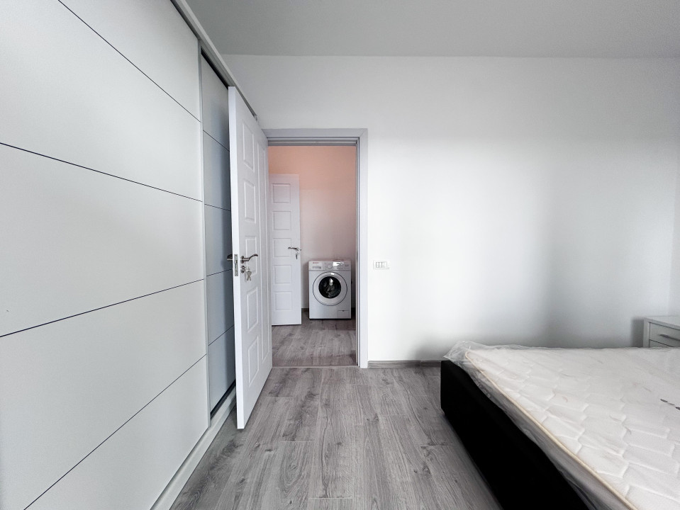SUPERB: 50mp + curte privata 60mp, bloc 2023