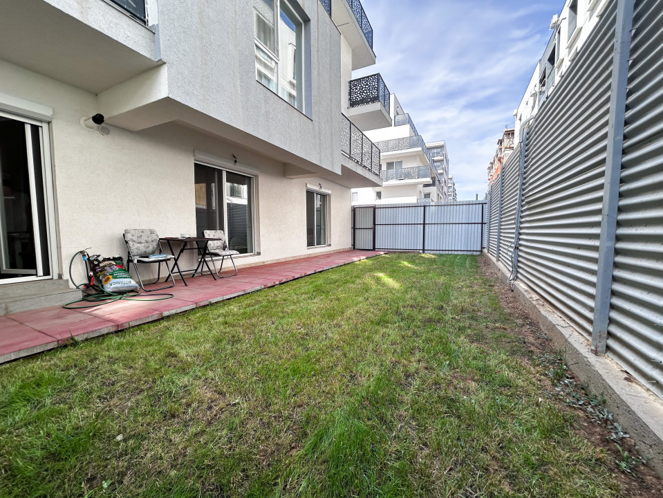SUPERB: 50mp + curte privata 60mp, bloc 2023