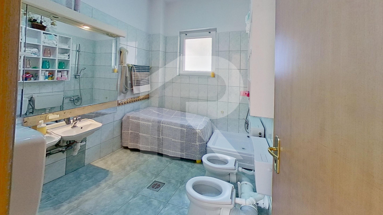 Proprietate Versatilă 235 m² - Fostă Grădiniță | Ideal Cabinet Medical/Office | 