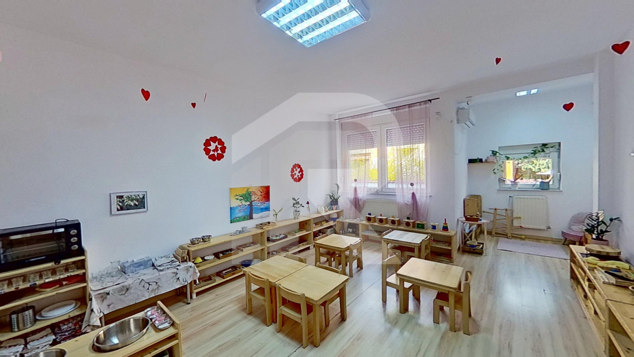 Proprietate Versatilă 235 m² - Fostă Grădiniță | Ideal Cabinet Medical/Office | 