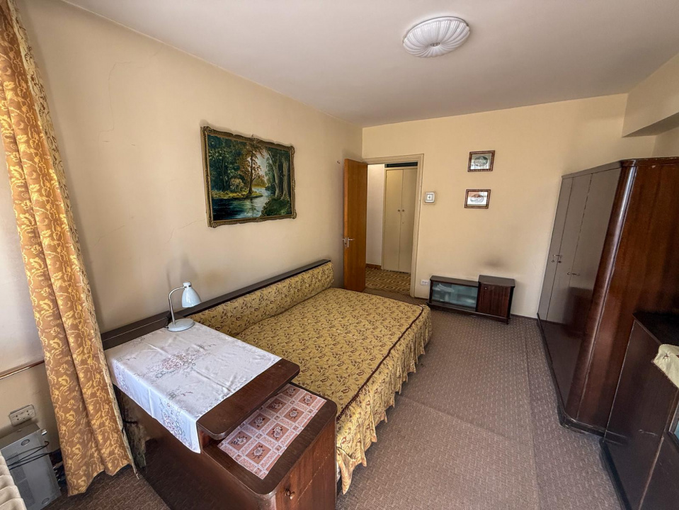 Apartament 4 Camere Piata Delfinului- Chisinau