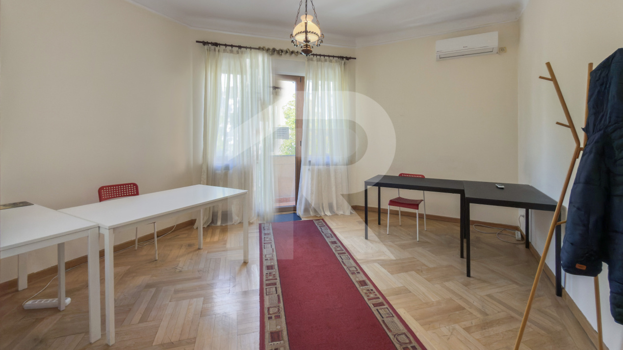 Spațiu de birouri - 180mp