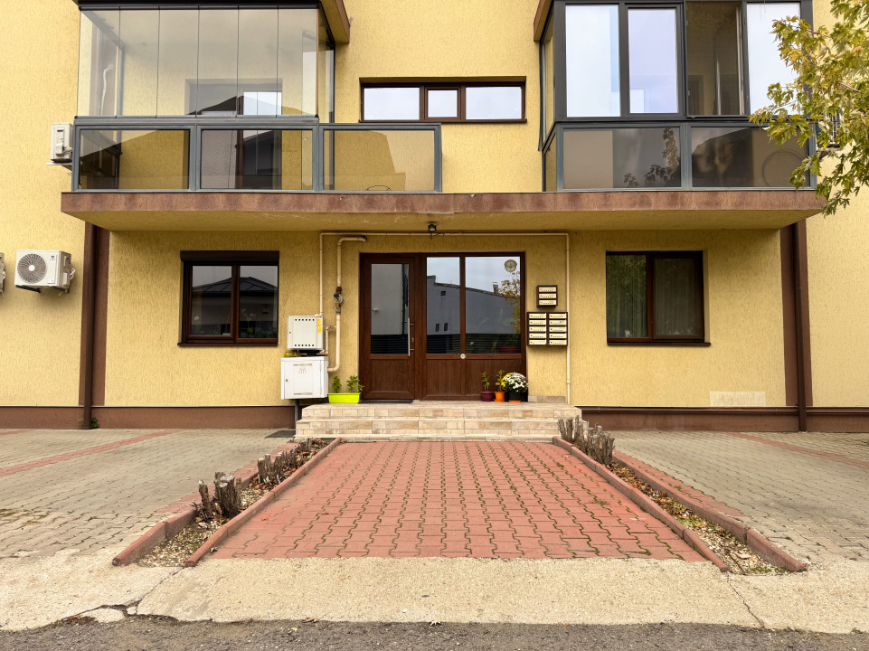 Titan-Splaiul Unirii. Studio echipat, cu loc de parcare.