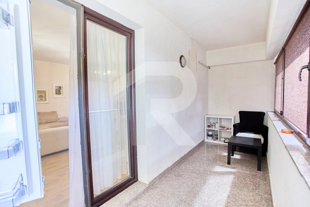 BĂNEASA – PETROM CITY, 2 CAMERE + PARCARE SUBTERANĂ, 71 MP TOTAL!