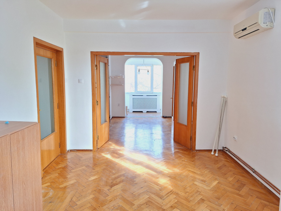 Inchiriere Apartament 3 Camere Marriott - 13 Sept. Catedrala Mântuirii Neamului