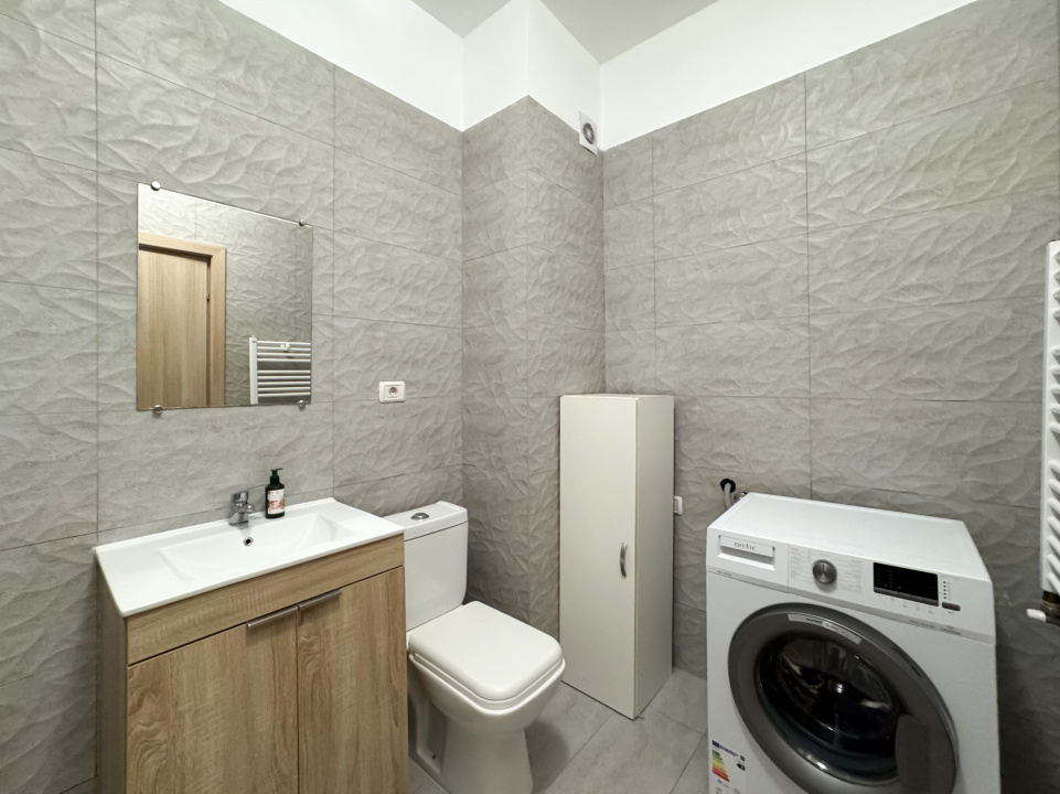 Apartament de inchiriat - suprafata generoasa