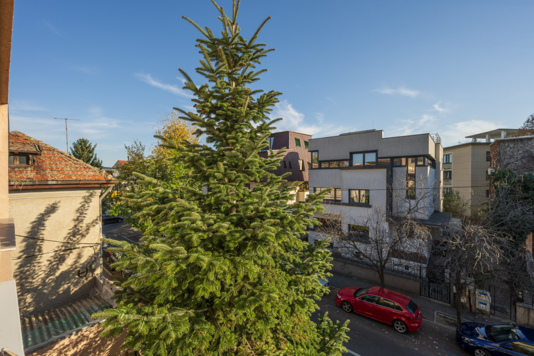 COTROCENI - ANA DAVILA, APARTAMENT IN VILA 120 MP, ETAJ 2!