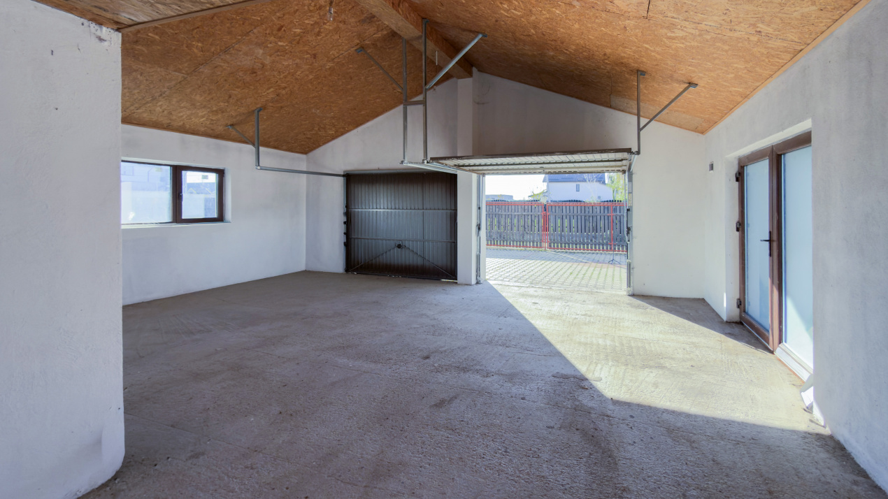 Vila vanzare Sabareni , teren 1876 mp