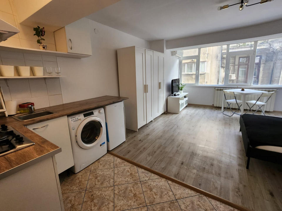 Garsonieră ultracentrală Ion Brezoianu, Cismigiu, Lipscani, Universitate 400 eur