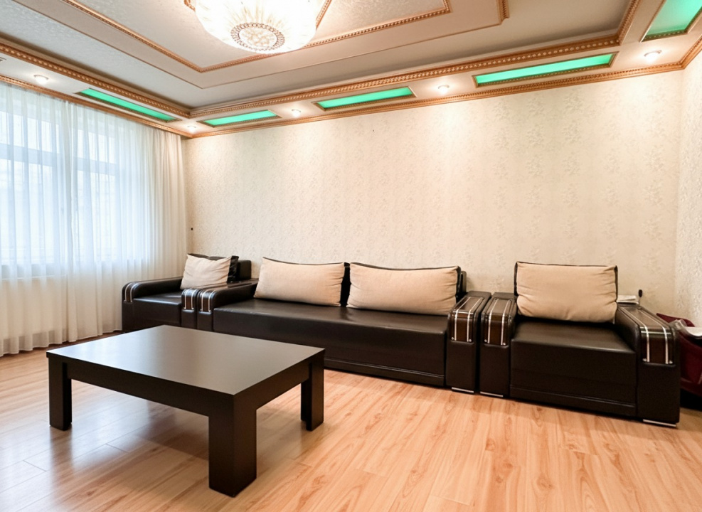 Apartamentul unde copilăria încă se poate trăi afară