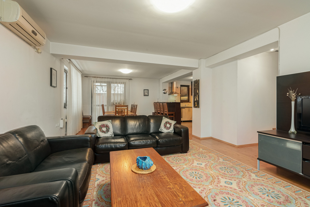 Vila de inchiriat Mogosoaia - 4 dormitoare