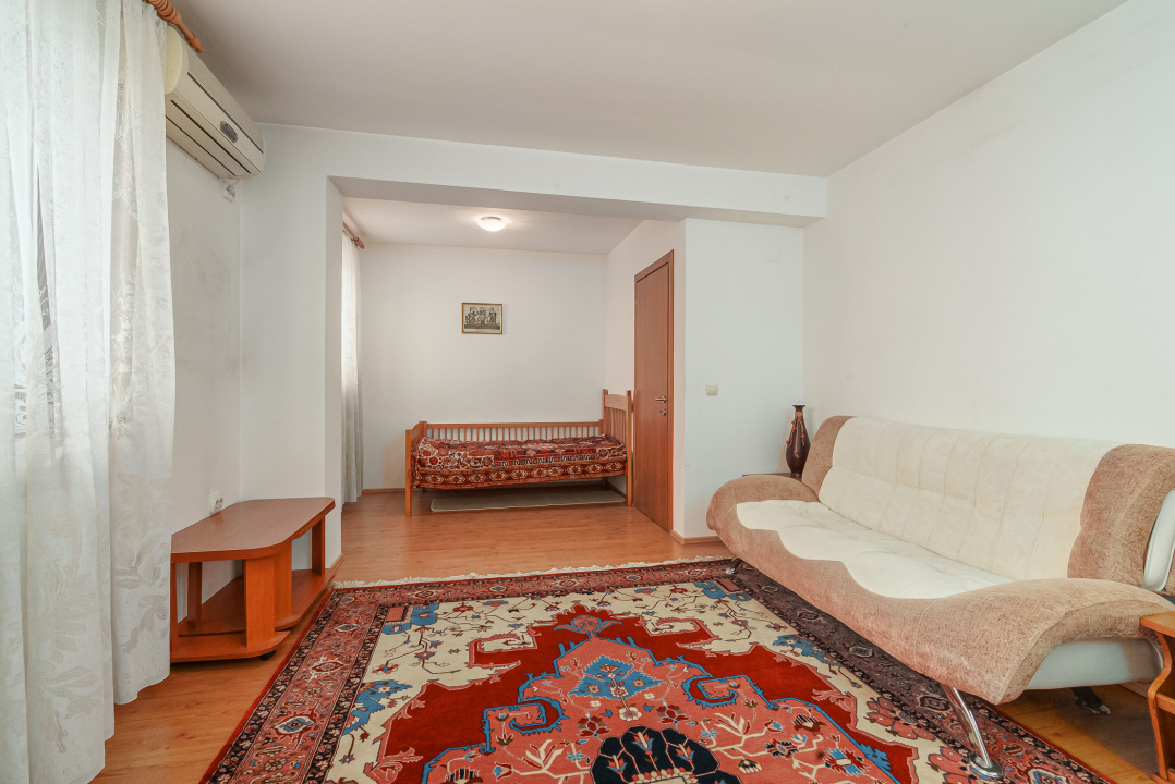 Vila de inchiriat Mogosoaia - 4 dormitoare