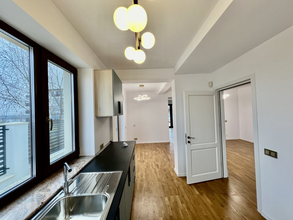 Vilă cu Arhitectură Contemporană și Finisaje Premium – Pantelimon/Cernica