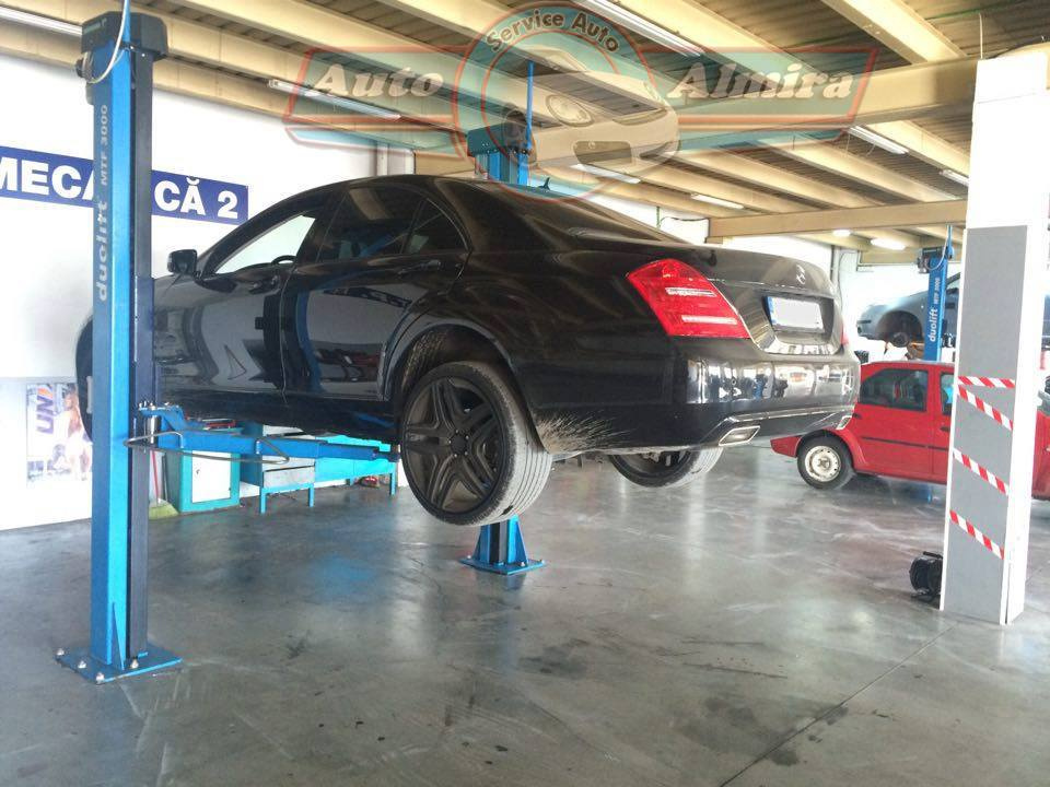 Inchiriez Service Auto Echipat complet pt Mecanica si Tinichigerie Vopsitorie