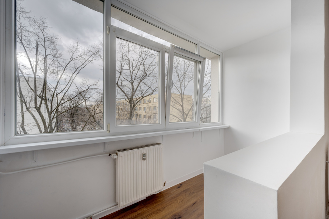 TITAN – OZANA, APARTAMENT 3 CAMERE 66 MP TOTAL, ETAJ 3 DIN 4, RENOVAT! 