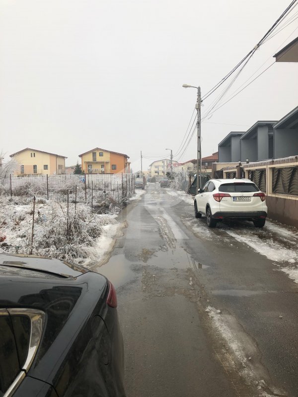 Teren 780 mp I strada Constelatiei I Pipera
