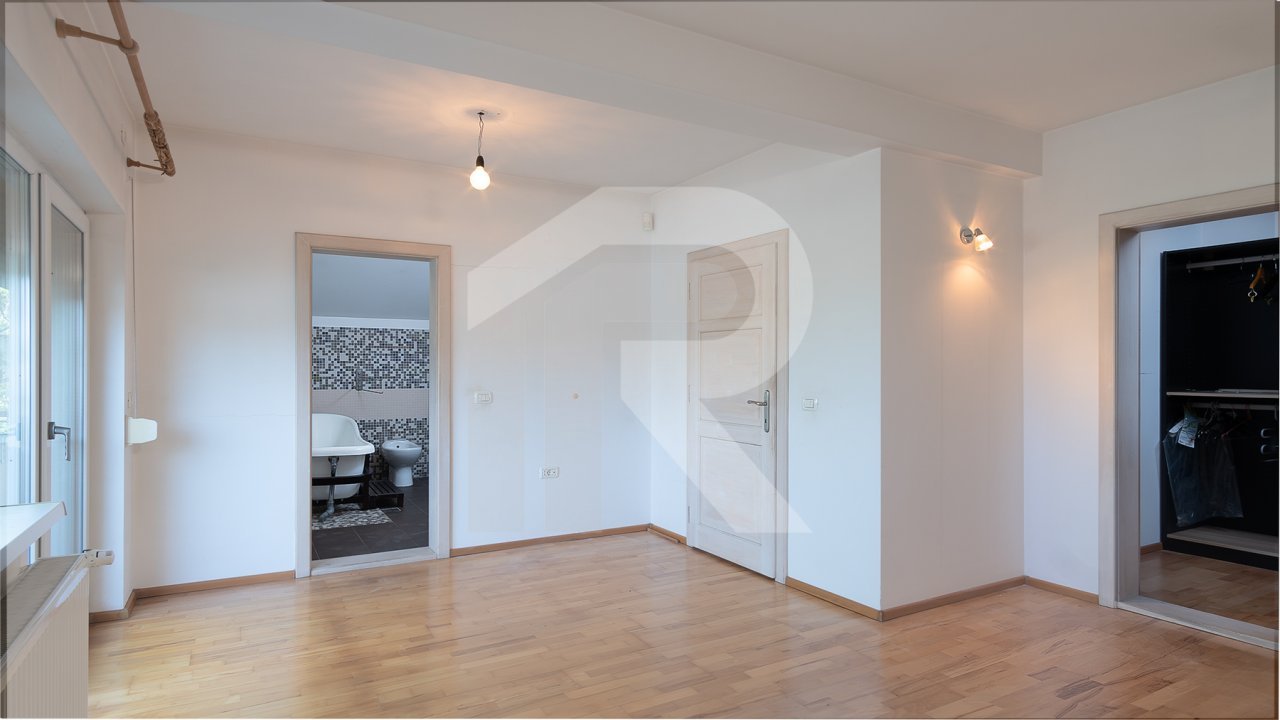 Casa cu o grădină minunată, pentru familia ta !