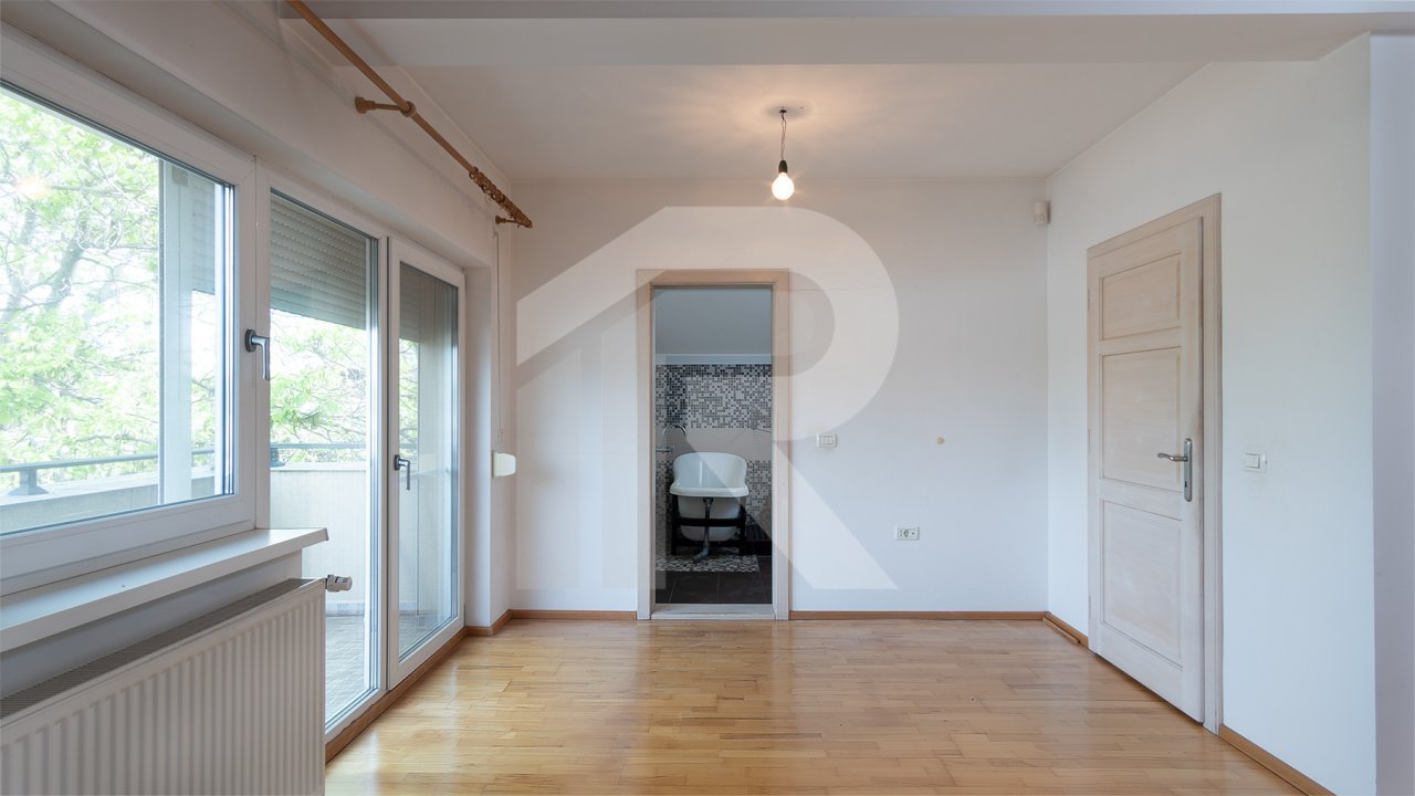 Casa cu o grădină minunată, pentru familia ta !
