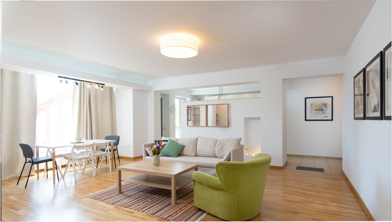 Duplex - 3 dormitoare- proaspat mobilat si decorat, la un pret excelent !!