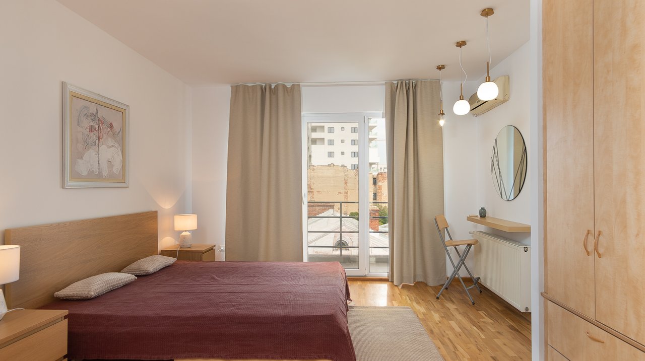 Duplex - 3 dormitoare- proaspat mobilat si decorat, la un pret excelent !!