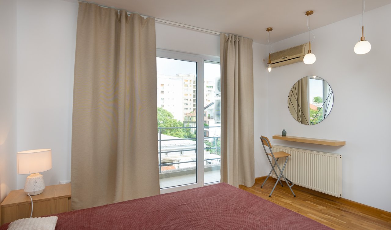 Duplex - 3 dormitoare- proaspat mobilat si decorat, la un pret excelent !!