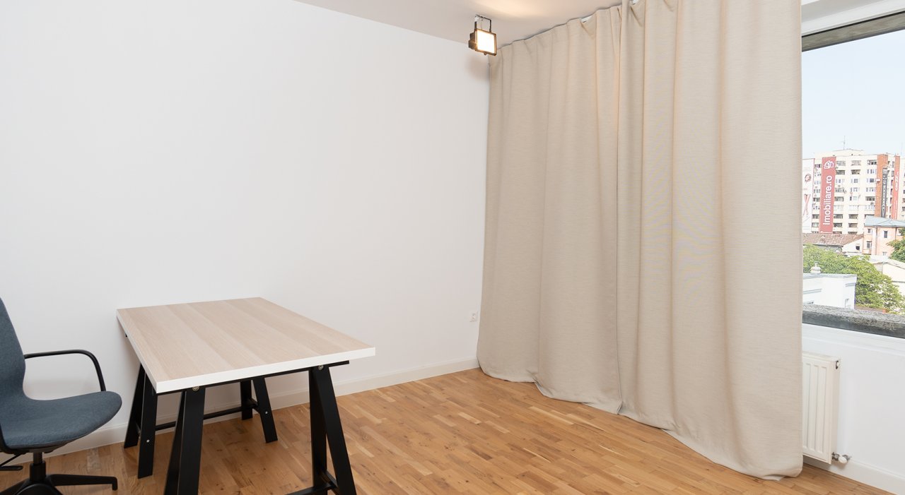 Duplex - 3 dormitoare- proaspat mobilat si decorat, la un pret excelent !!