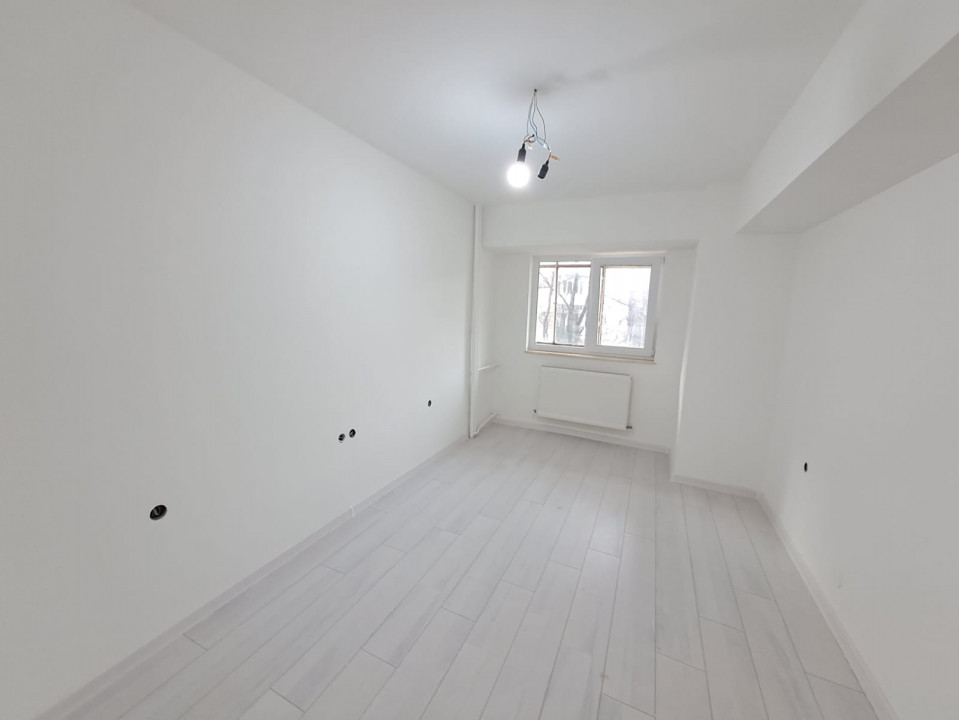 Apartament 3 camere Metrou Romancierilor