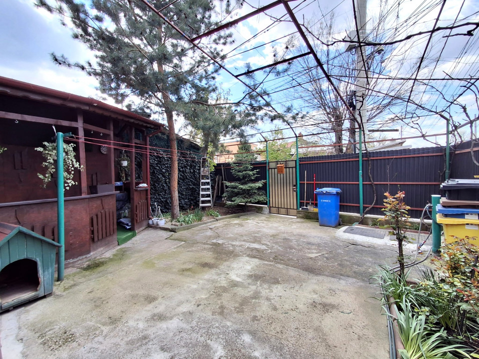 De Vânzare  Casa  Andronache