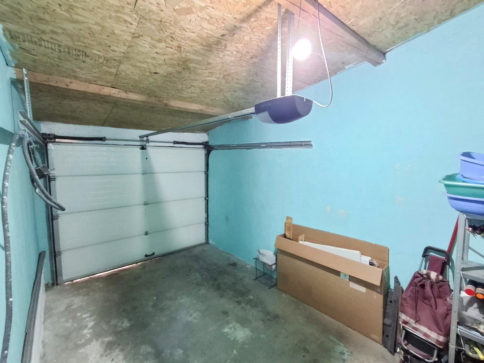 De Vânzare  Casa  Andronache